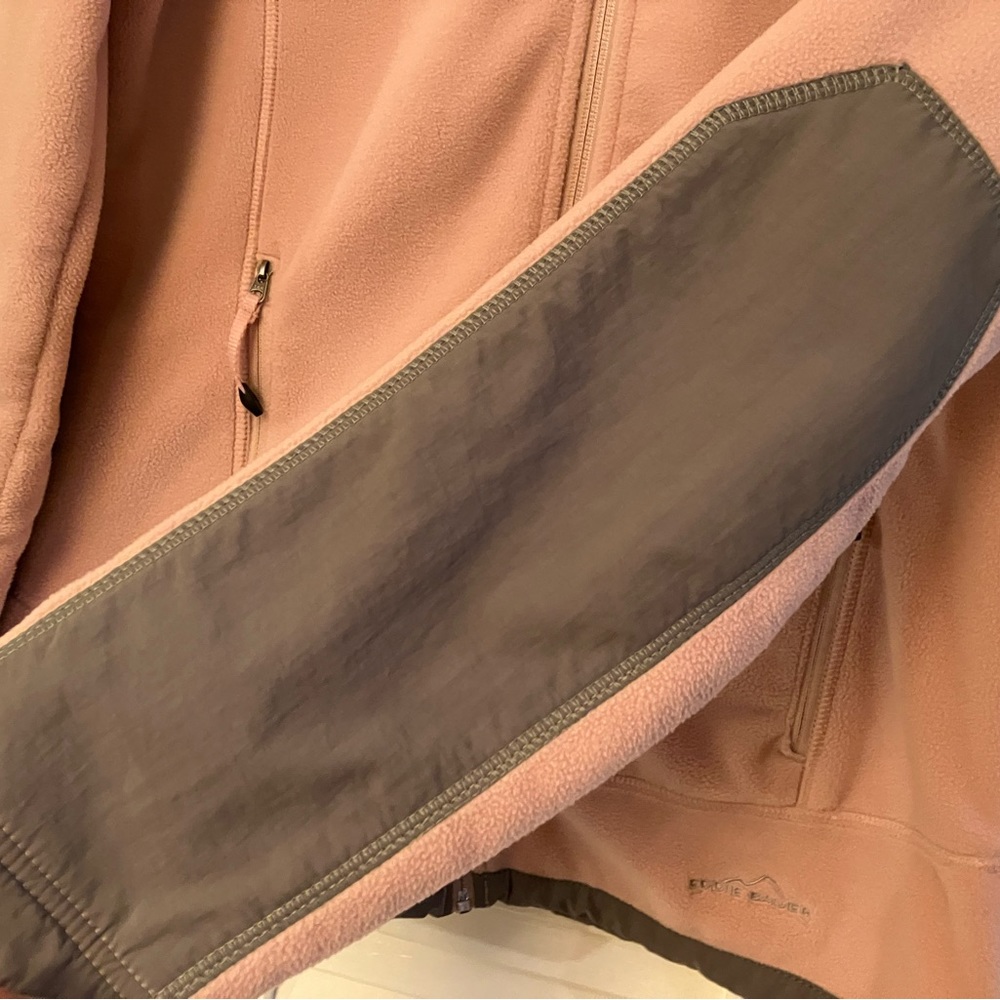 Eddie Bauer fleece jacket. Pink and gray in great condition in smoke free home - Picture 3 of 5